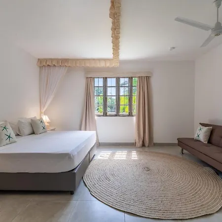 Hibiscus Apartment Galu Exterior photo