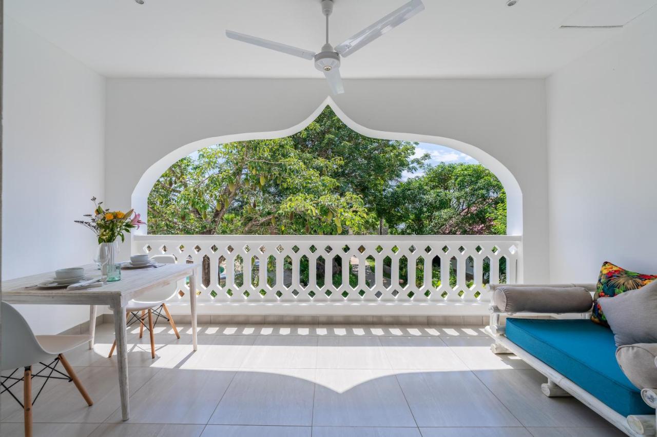 Hibiscus Apartment